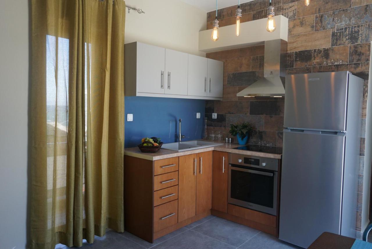 Seas The View Apartman Hriszí Aktí Haniá Kültér fotó